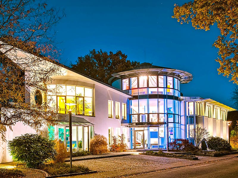 Hausanbieter planen + bauen