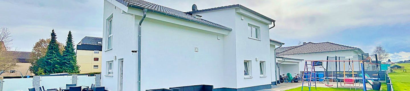 Dienstleister SE Massivhausbau Hausanbieter SE Massivhausbau