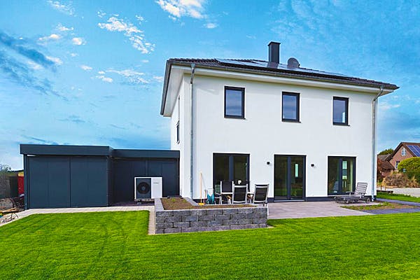 Hausbaufirma MYMassivhaus