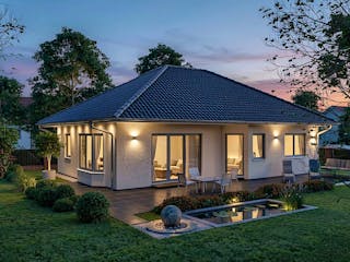 Massivhaus Sellin 104 von TIMOWA Massivhäuser Schlüsselfertig ab 261900€, Bungalow Außenansicht 2
