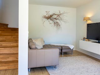 Fertighaus Satteldach Landhaus 241 --Zweifamilienhaus von LUXHAUS, Satteldach-Klassiker Innenansicht 2