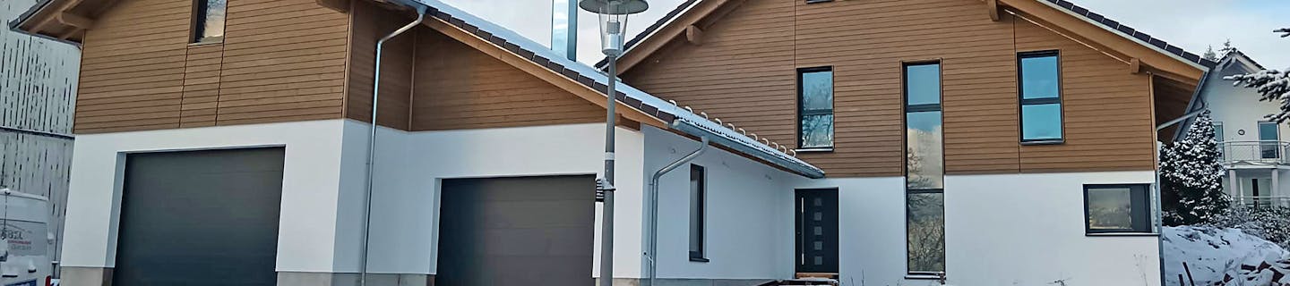Dienstleister Patrick Schmid HOLZBAU Hausanbieter Patrick Schmid HOLZBAU