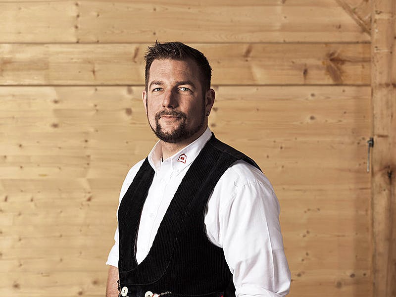 Dienstleister Patrick Schmid HOLZBAU Hausanbieter Patrick Schmid HOLZBAU