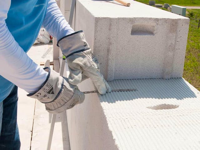 Bausatzhaus Wandaufbau Stein für Stein