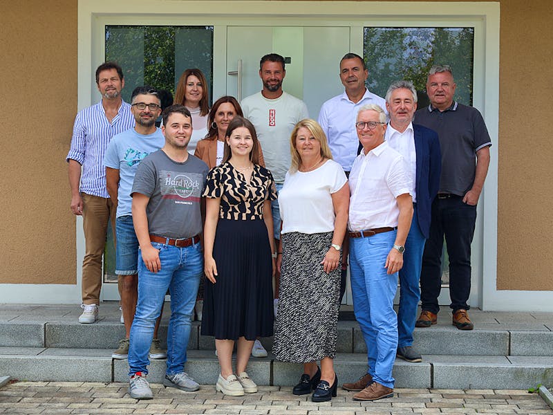 Dienstleister Immo-Expert Massivhaus Hausbaufirma Immo-Expert Massivhaus