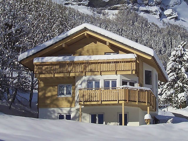 Fertighaus Haus Wallis von Bodenseehaus, Satteldach-Klassiker Außenansicht 1