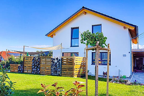 Hausanbieter EIGENHEIM-glück