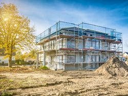 csm_Baunebenkosten_Baustelle_AdobeStock_DanBu.Berlin_faa206db89