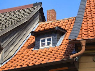csm_Dach_Gaube_Fotolia_Matthias_Nordmeyer_2815038b8e.jpg