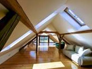 Dachausbau, Dachboden, ausgebauter Dachboden, Foto: Gerhard Führing / fotolia.de Dachausbau, Dachboden, ausgebauter Dachboden, Foto: Gerhard Führing / fotolia.de