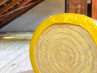 csm_Dachdaemmung_Daemmrolle_Fotolia_gcpics_40f9309583.jpg csm_Dachdaemmung_Daemmrolle_Fotolia_gcpics_40f9309583.jpg