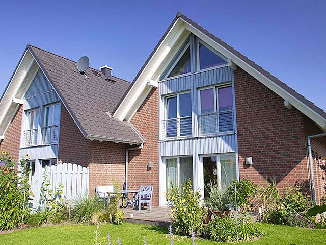 Fertighaus Anneke (KfW-Effizienzhaus 40 EE) von Dammann-Haus Schlüsselfertig ab 326500€, Satteldach-Klassiker Außenansicht 1 Fertighaus Anneke (KfW-Effizienzhaus 40 EE) von Dammann-Haus Schlüsselfertig ab 326500€, Satteldach-Klassiker Außenansicht 1