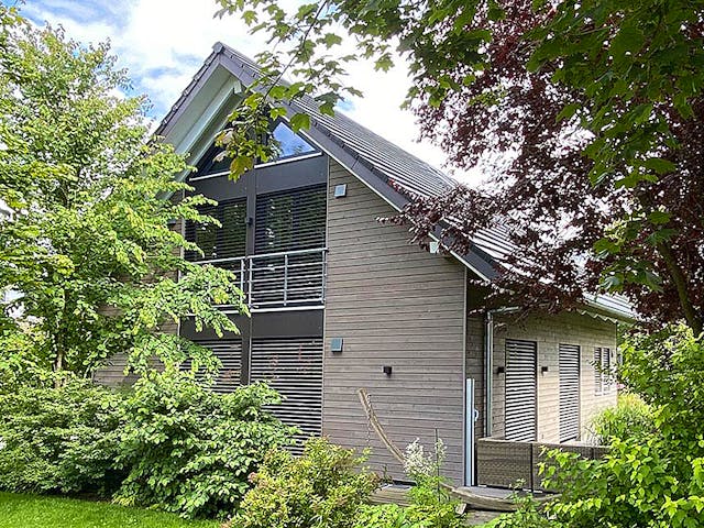 Fertighaus Julia 2 (KfW-Effizienzhaus 40 EE) von Dammann-Haus Schlüsselfertig ab 339200€, Satteldach-Klassiker Außenansicht 1 Fertighaus Julia 2 (KfW-Effizienzhaus 40 EE) von Dammann-Haus Schlüsselfertig ab 339200€, Satteldach-Klassiker Außenansicht 1