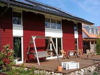 Fertighaus Jutta (KfW-Effizienzhaus 40 EE) von Dammann-Haus Schlüsselfertig ab 379200€, Satteldach-Klassiker Außenansicht 6