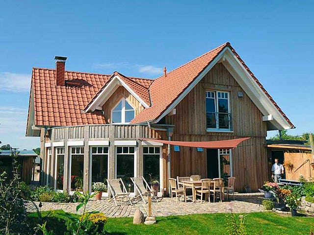 Fertighaus Martina (KfW-Effizienzhaus 40 EE) von Dammann-Haus Schlüsselfertig ab 424100€, Satteldach-Klassiker Außenansicht 1 Fertighaus Martina (KfW-Effizienzhaus 40 EE) von Dammann-Haus Schlüsselfertig ab 424100€, Satteldach-Klassiker Außenansicht 1