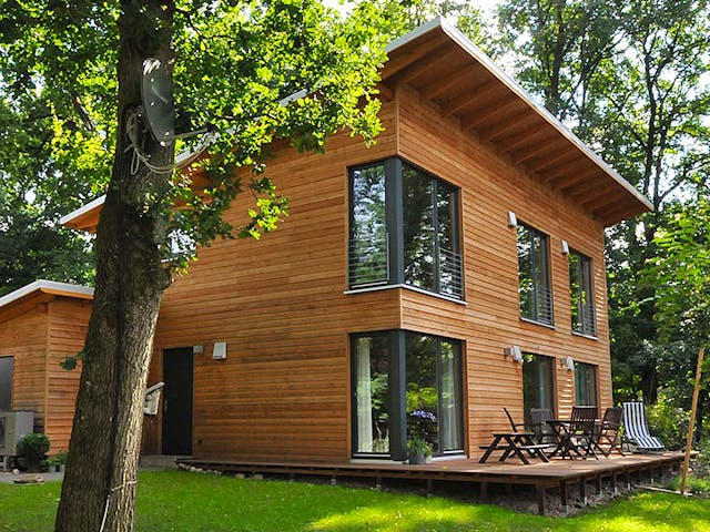 Fertighaus Petra (KfW-Effizienzhaus 40 EE) von Dammann-Haus Schlüsselfertig ab 344900€, Pultdachhaus Außenansicht 1