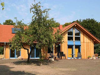 Fertighaus Rosi 2 (KfW-Effizienzhaus 40 EE) von Dammann-Haus Schlüsselfertig ab 372600€, Bungalow Außenansicht 4