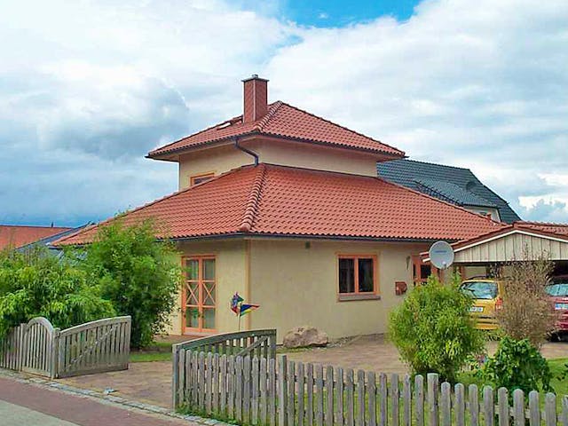 Fertighaus Susanne (KfW-Effizienhaus 40 EE) von Dammann-Haus Schlüsselfertig ab 381800€, Stadtvilla Außenansicht 1