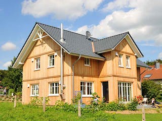 Fertighaus Svanhild (KfW-Effizienzhaus 40 EE) von Dammann-Haus Schlüsselfertig ab 413900€, Außenansicht 1