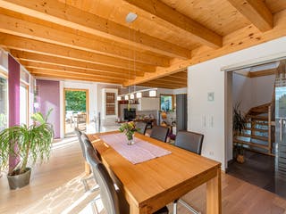 Blockhaus D152 Sum von Frammelsberger Holzbau, Satteldach-Klassiker Innenansicht 2