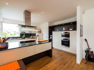 Blockhaus D183 Eisele von Frammelsberger Holzbau, Pultdachhaus Innenansicht 2