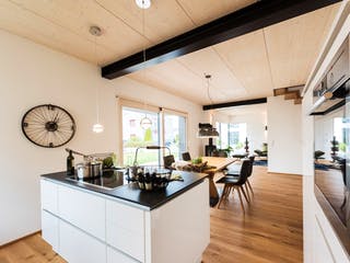 Blockhaus D183 MH Mülheim-Kärlich von Frammelsberger Holzbau, Satteldach-Klassiker Innenansicht 3