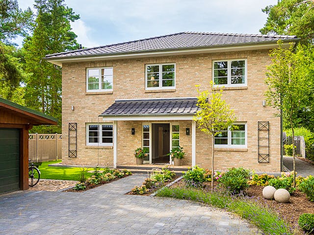 Massivhaus Stadtvilla 180 von ECO System HAUS Schlüsselfertig ab 389000€, Stadtvilla Außenansicht 1