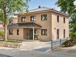 Massivhaus Stadtvilla 160 III von ECO System HAUS Schlüsselfertig ab 394900€, Stadtvilla Außenansicht 3