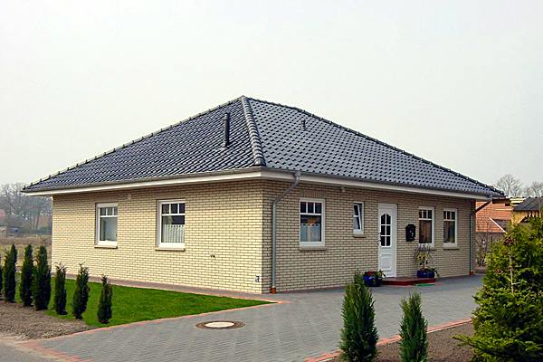 Hausanbieter ideal-heim-bau