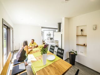 Fertighaus Modern 240 von FischerHaus Schlüsselfertig ab 696960€, Pultdachhaus Innenansicht 2