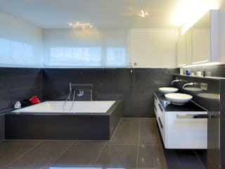 Fertighaus Haus Geyer von Fertighaus WEISS Schlüsselfertig ab 803354€, Cubushaus Innenansicht 5
