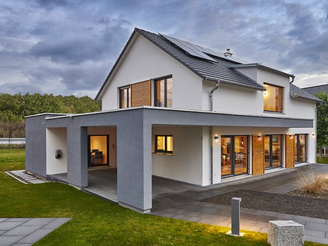 Fertighaus MH Günzburg von Fertighaus WEISS Schlüsselfertig ab 503441€, Satteldach-Klassiker Außenansicht 1