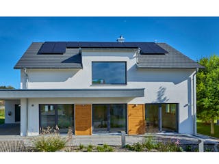 Fertighaus MH Günzburg von Fertighaus WEISS Schlüsselfertig ab 535096€, Satteldach-Klassiker Außenansicht 2