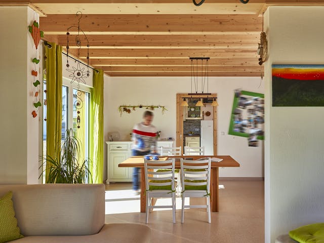 Fertighaus Haus Schmahlfeldt von Fertighaus WEISS Schlüsselfertig ab 440982€, Satteldach-Klassiker Innenansicht 2