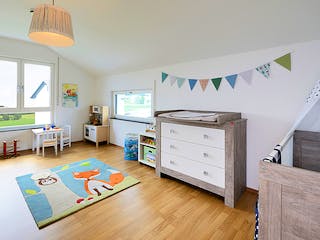 Fertighaus Haus Grauer von Fertighaus WEISS Schlüsselfertig ab 471349€, Satteldach-Klassiker Innenansicht 4