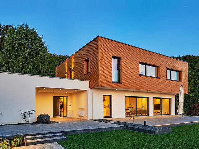Fertighaus Haus Haberstumpf von WEISS Holzhaus Schlüsselfertig ab 615485€, Cubushaus Außenansicht 1