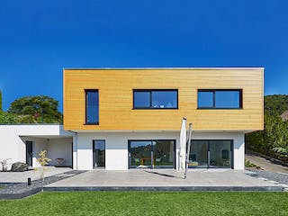Fertighaus Haus Haberstumpf von Fertighaus WEISS Schlüsselfertig ab 615485€, Cubushaus Außenansicht 2