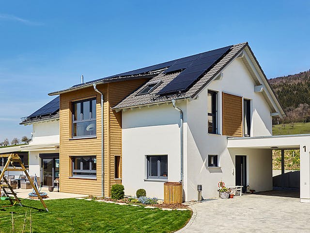 Fertighaus Haus Hauser von Fertighaus WEISS Schlüsselfertig ab 481630€, Satteldach-Klassiker Außenansicht 2