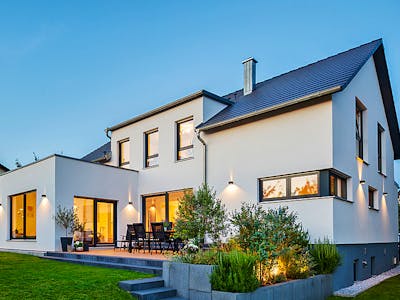 Fertighaus WEISS GmbH-thumbnail-1