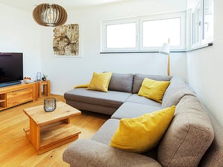 Fertighaus Haus John von Fertighaus WEISS Schlüsselfertig ab 593499€, Satteldach-Klassiker Innenansicht 2