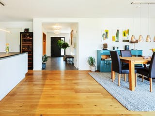 Fertighaus Haus John von Fertighaus WEISS Schlüsselfertig ab 593499€, Satteldach-Klassiker Innenansicht 3