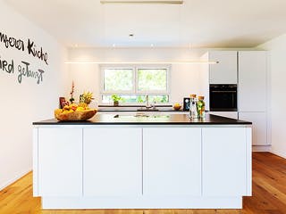 Fertighaus Haus John von Fertighaus WEISS Schlüsselfertig ab 593499€, Satteldach-Klassiker Innenansicht 5