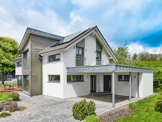 Fertighaus MH Erlangen von Fertighaus WEISS Schlüsselfertig ab 508161€, Satteldach-Klassiker Außenansicht 2