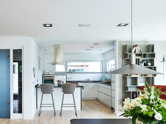 Fertighaus MH Erlangen von WEISS Holzhaus Schlüsselfertig ab 478098€, Satteldach-Klassiker Innenansicht 4