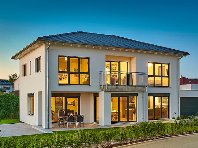 Fertighaus Haus Prümmer von Fertighaus WEISS Schlüsselfertig ab 492414€, Stadtvilla Außenansicht 1
