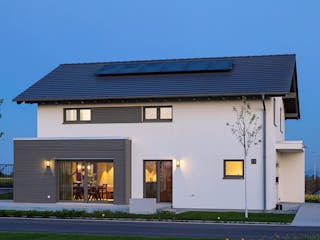 Fertighaus MH Schwarzwald - ARTIS 400 von FingerHaus Schlüsselfertig ab 486260€, Satteldach-Klassiker Außenansicht 5
