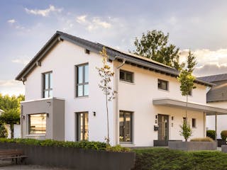 Fertighaus MH Bad Vilbel - SENTO 503 von FingerHaus Schlüsselfertig ab 434896€, Satteldach-Klassiker Außenansicht 1