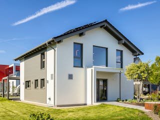 Fertighaus MH Nürnberg - ARTIS 300 von FingerHaus Schlüsselfertig ab 448943€, Satteldach-Klassiker Außenansicht 2