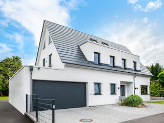 Fertighaus Klino von Fingerhut Haus Schlüsselfertig ab 866070€, Satteldach-Klassiker Außenansicht 3