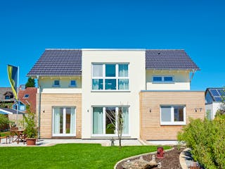 Fertighaus Solaris von Fingerhut Haus Schlüsselfertig ab 464116€, Satteldach-Klassiker Außenansicht 1
